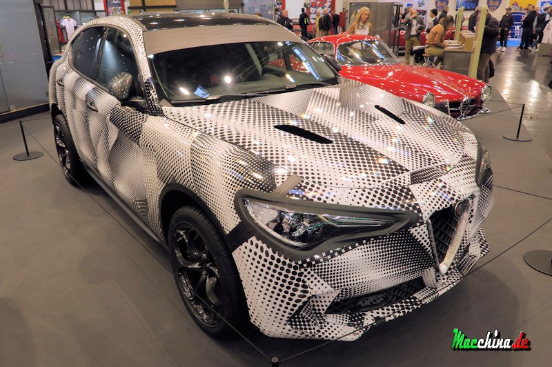 Alfa Romeo Stelvio Quadrifoglio Q4 AT8, Foto: Macchina.de